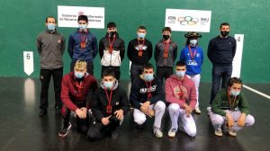 Apezetxea Agesta juegos deportivos navarros