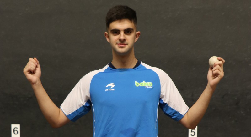 Morgaetxebarria debut