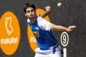 larunbe despide gran acogida