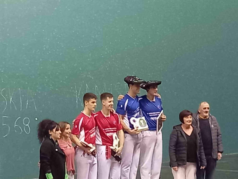 Azketa bergera campeones pebet