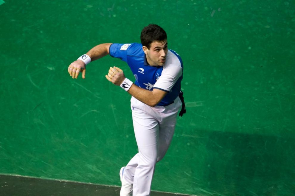 exposito forzado parar