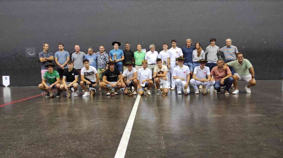 de la fuente apeztegia campeones dinastia etxabe