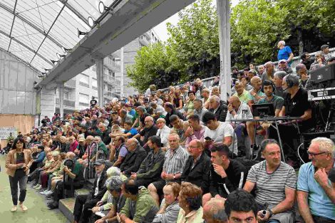 semifinales rojo vivo antiguo
