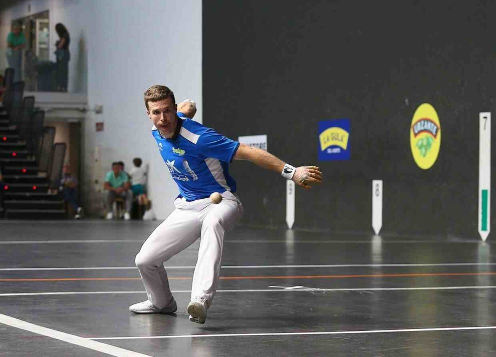 artola agirre cuatro medio