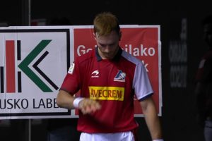 aldave cae su debut