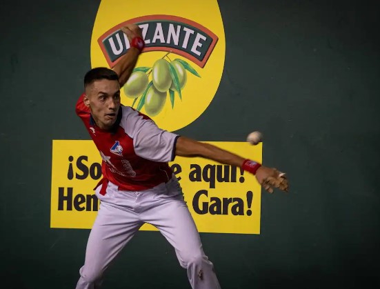 zabala estrena manomanista