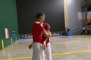 jaka martija muchísima vuelta