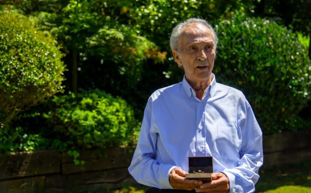 salon fama pelota mano