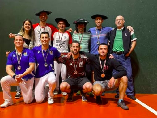 elizalde barbajero vasca trinkete