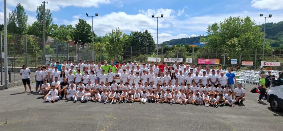 un interescuelas sin fronteras