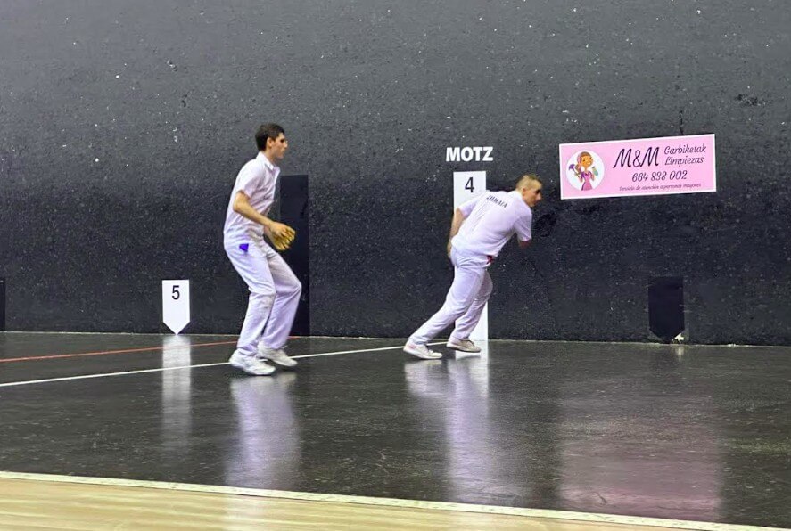 amiano landa favoritismo zumaia