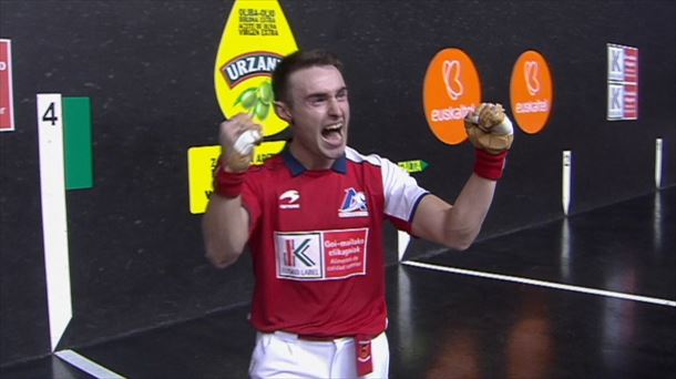 calendario cuatro medio b 2025