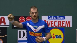 laso regresa medio año