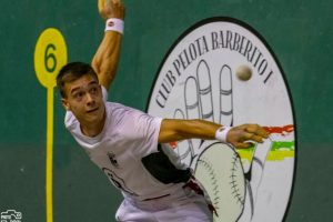 loza debut junto campeón